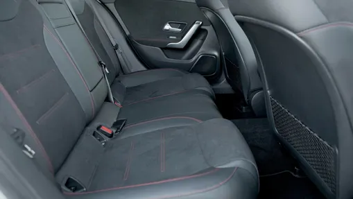 MERCEDES-BENZ A Klasa A 200 AMG Line 7G-DCT