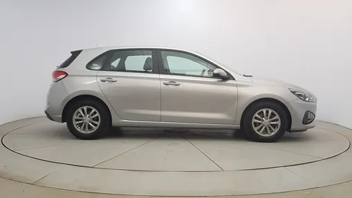HYUNDAI i30 i30 1.0 T-GDI Modern