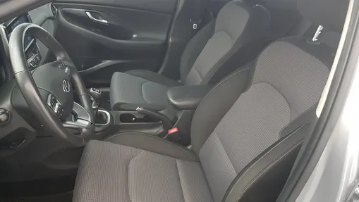 HYUNDAI i30 i30 1.0 T-GDI Modern