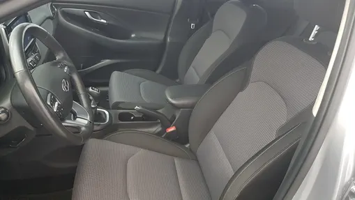 HYUNDAI i30 i30 1.0 T-GDI Modern