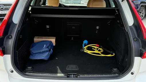 VOLVO XC60 XC60 T8 AWD Plug-In Hybrid Inscription aut