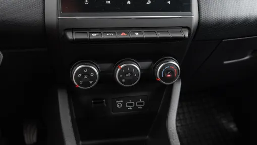 RENAULT Clio Clio 1.0 TCe Equilibre