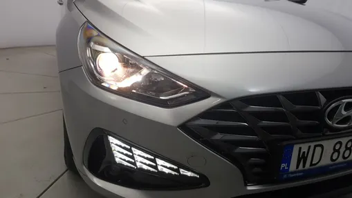 HYUNDAI i30 i30 1.0 T-GDI Modern
