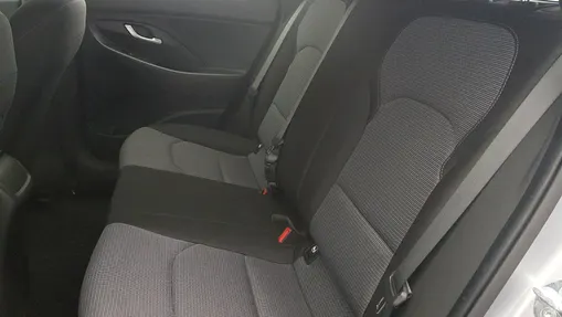 HYUNDAI i30 i30 1.0 T-GDI Modern