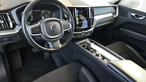 VOLVO XC60 XC60 B5 B AWD Momentum Pro aut