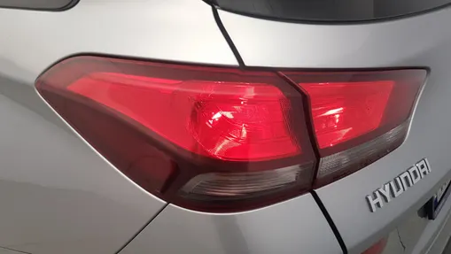 HYUNDAI i30 i30 1.0 T-GDI Modern