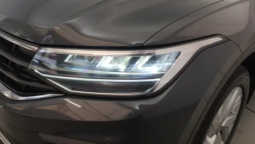 VOLKSWAGEN Tiguan Tiguan 2.0 TDI SCR 4Mot. Life DSG