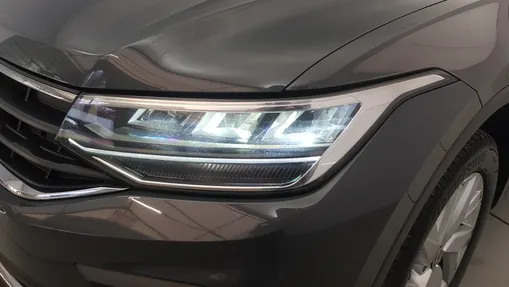 VOLKSWAGEN Tiguan Tiguan 2.0 TDI SCR 4Mot. Life DSG