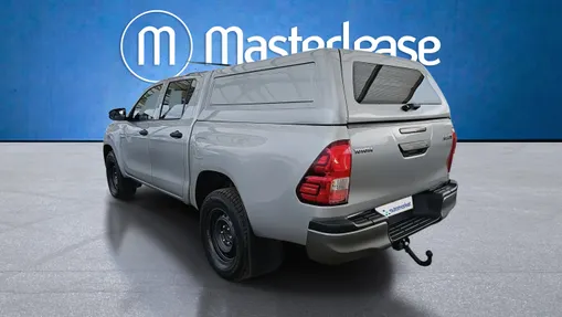 TOYOTA HiLux Hilux 2.4 D-4D Double Cab DLX 4x4