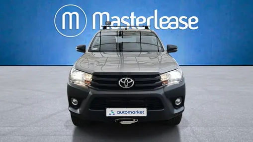 TOYOTA HiLux Hilux 2.4 D-4D Double Cab DLX 4x4