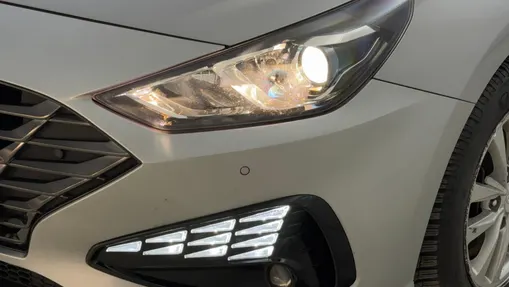 HYUNDAI i30 i30 1.0 T-GDI Modern