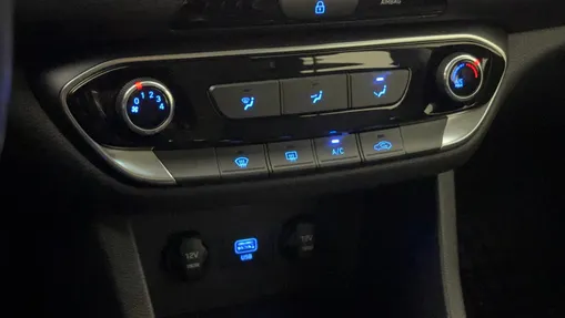 HYUNDAI i30 i30 1.0 T-GDI Modern