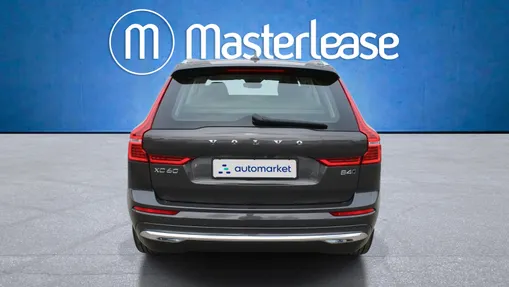 VOLVO XC60 XC60 B4 D AWD Plus Bright aut