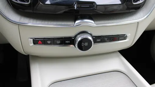 VOLVO XC60 XC60 B4 D AWD Plus Bright aut