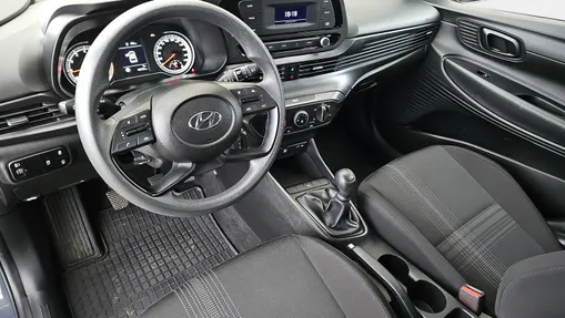HYUNDAI i20 i20 1.2 Pure