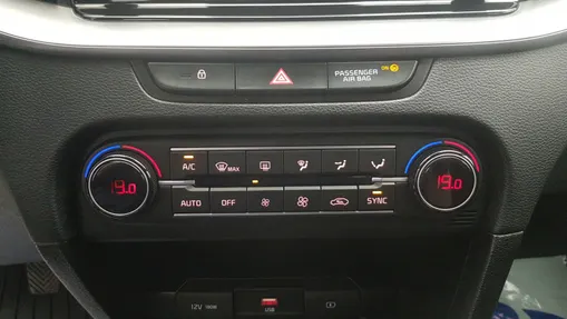 KIA Cee'd Ceed 1.5 T-GDI M