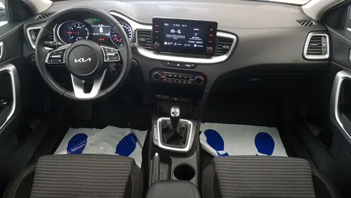 KIA Cee'd Ceed 1.5 T-GDI M