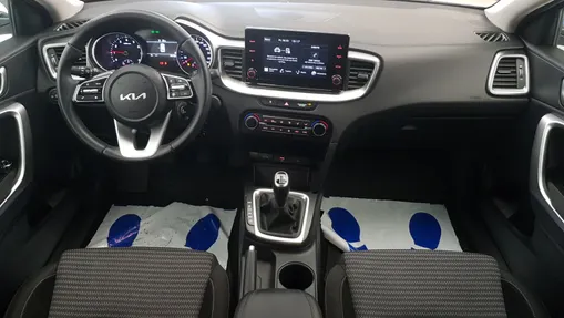 KIA Cee'd Ceed 1.5 T-GDI M