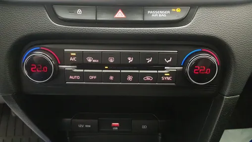 KIA Cee'd Ceed 1.5 T-GDI M