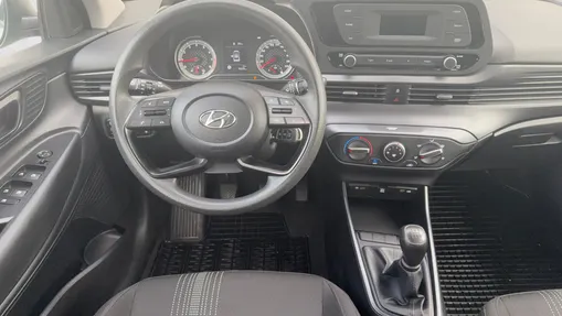 HYUNDAI i20 i20 1.2 Pure
