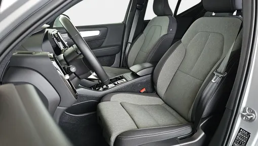 VOLVO XC40 XC40 B3 Plus Bright aut
