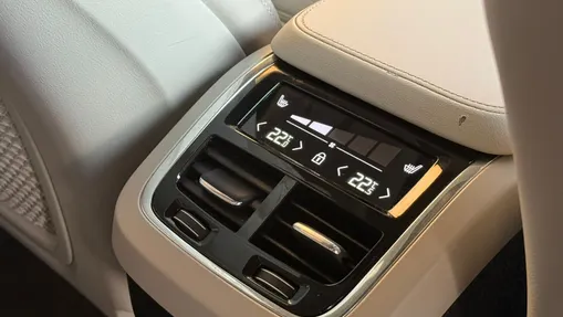 VOLVO XC90 XC90 B6 B AWD Inscription 7os aut