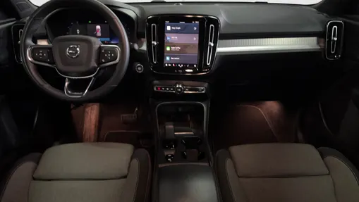 VOLVO XC40 XC40 B3 Core aut