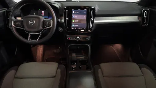 VOLVO XC40 XC40 B3 Core aut