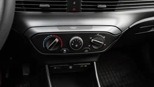 HYUNDAI i20 i20 1.2 Classic Plus