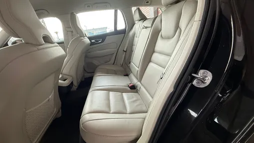 VOLVO V60 V60 B5 B AWD Plus Bright aut