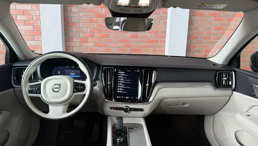 VOLVO V60 V60 B5 B AWD Plus Bright aut