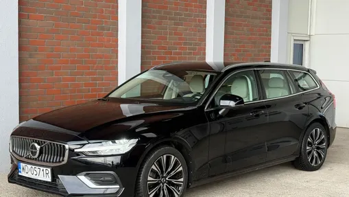 VOLVO V60 V60 B5 B AWD Plus Bright aut