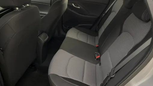 HYUNDAI i30 i30 1.0 T-GDI Modern