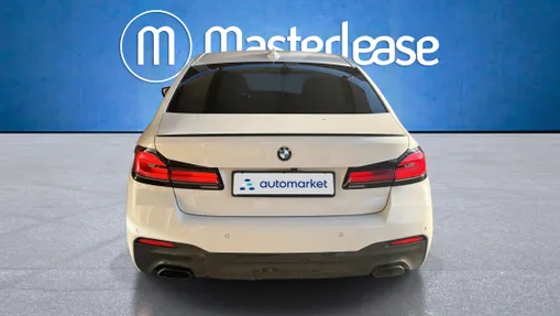 BMW Seria 5 530d xDrive mHEV M Sport sport-aut