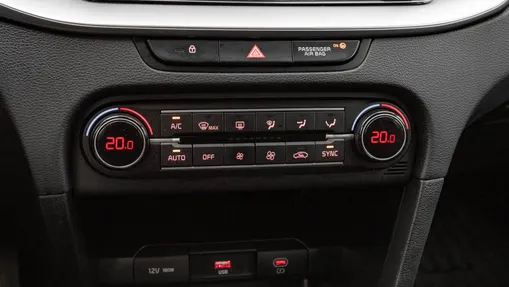 KIA Cee'd Ceed 1.5 T-GDI M