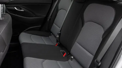 HYUNDAI i30 i30 1.0 T-GDI Modern