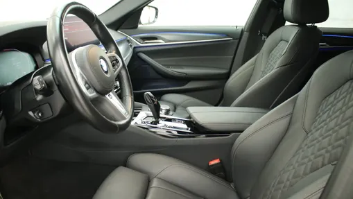 BMW Seria 5 520d xDrive mHEV M Sport sport-aut