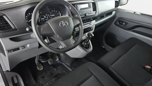 TOYOTA Proace Proace Kombi 2.0 D-4D Long 2,8t Aut.