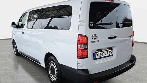 TOYOTA Proace Proace Kombi 2.0 D-4D Long 2,8t Aut.