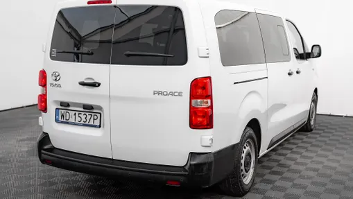 TOYOTA Proace Proace Kombi 2.0 D-4D Long 2,8t Aut.