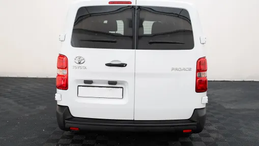 TOYOTA Proace Proace Kombi 2.0 D-4D Long 2,8t Aut.