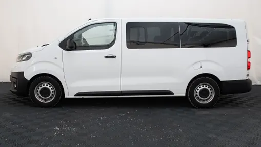 TOYOTA Proace Proace Kombi 2.0 D-4D Long 2,8t Aut.