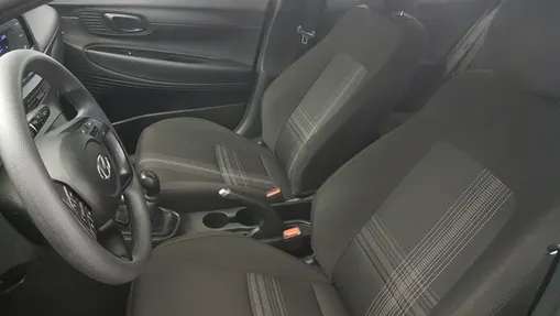 HYUNDAI i20 i20 1.2 Pure