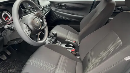 HYUNDAI i20 i20 1.2 Pure