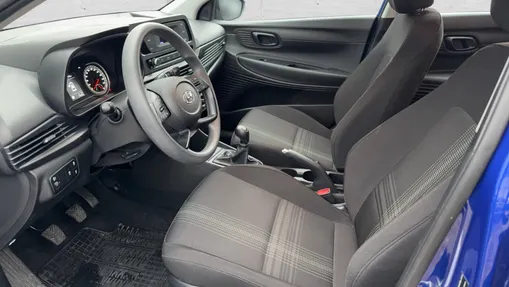 HYUNDAI i20 i20 1.2 Pure