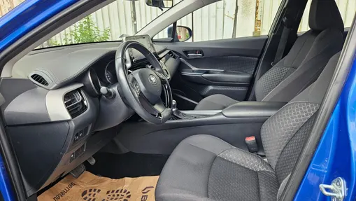 TOYOTA C-HR C-HR 1.8 Hybrid Comfort