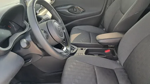 TOYOTA Yaris Yaris Hybrid 1.5 Style