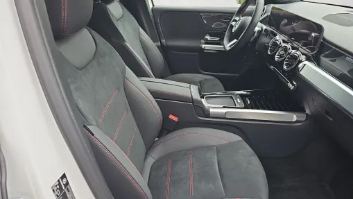 MERCEDES-BENZ GLB GLB 200 mHEV AMG Line 7G-DCT Nowy