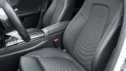 MERCEDES-BENZ A Klasa A 200 d Progressive 8G-DCT