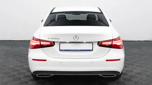 MERCEDES-BENZ A Klasa A 200 d Progressive 8G-DCT